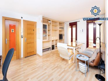 Apartament amb balcó en venda a Centro