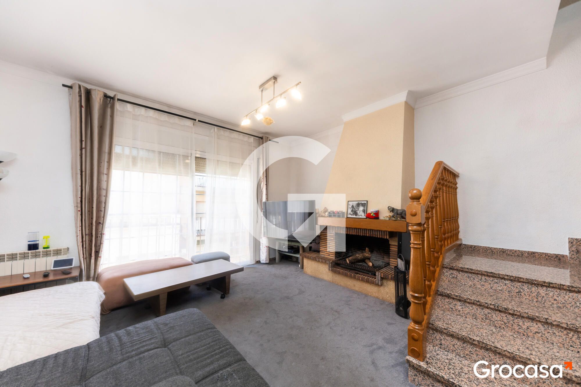 Sala de estar de Casa adosada en venta en Sant Boi de Llobregat con Calefacción, Terraza y Trastero