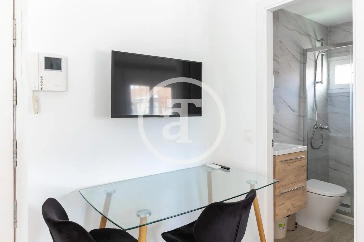 Wohnung zur Miete in Calle Clara del Rey, Prosperidad