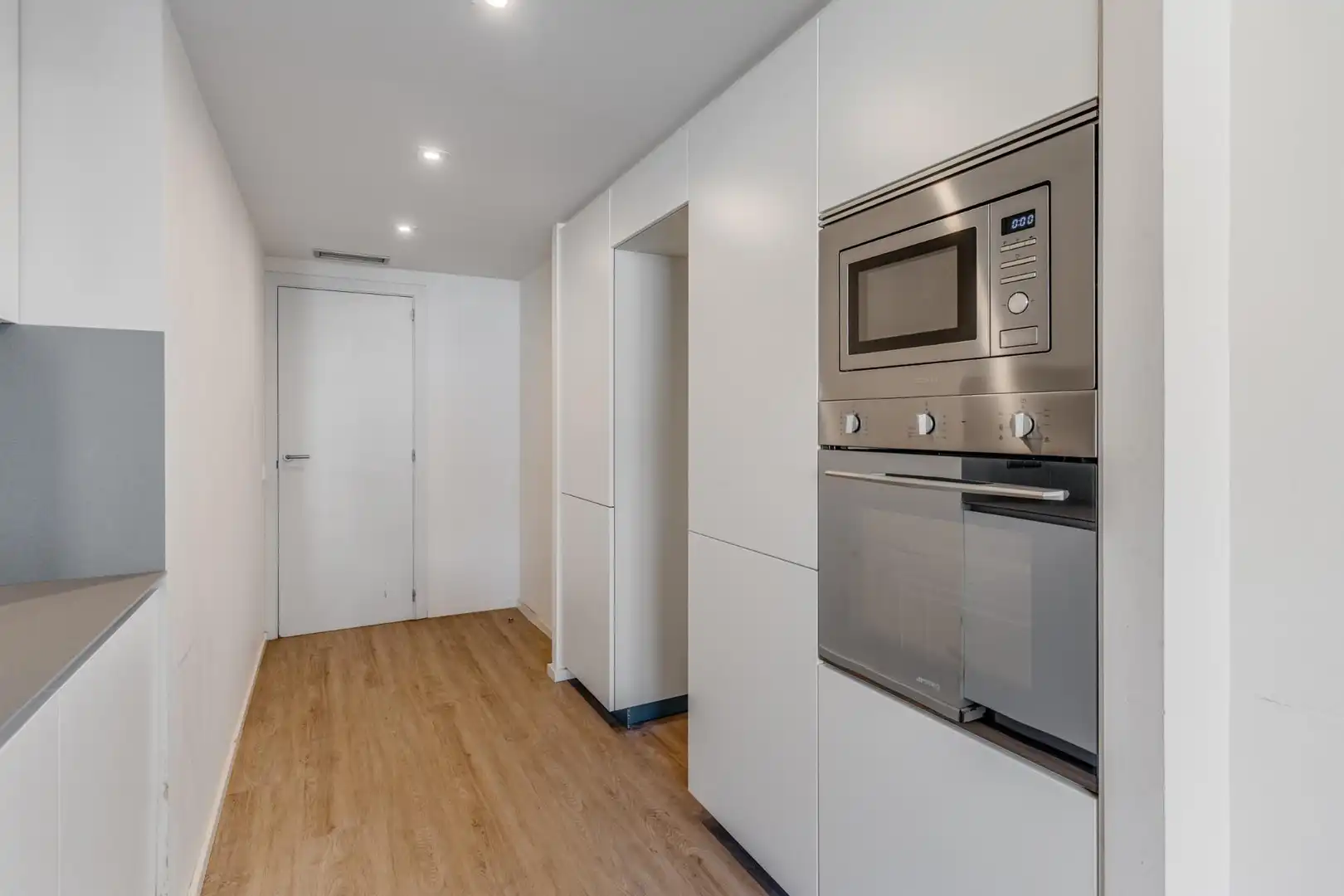 Kitchen of Flat for rent in Barcelona  with Air Conditioner, Heating and Parquet flooring