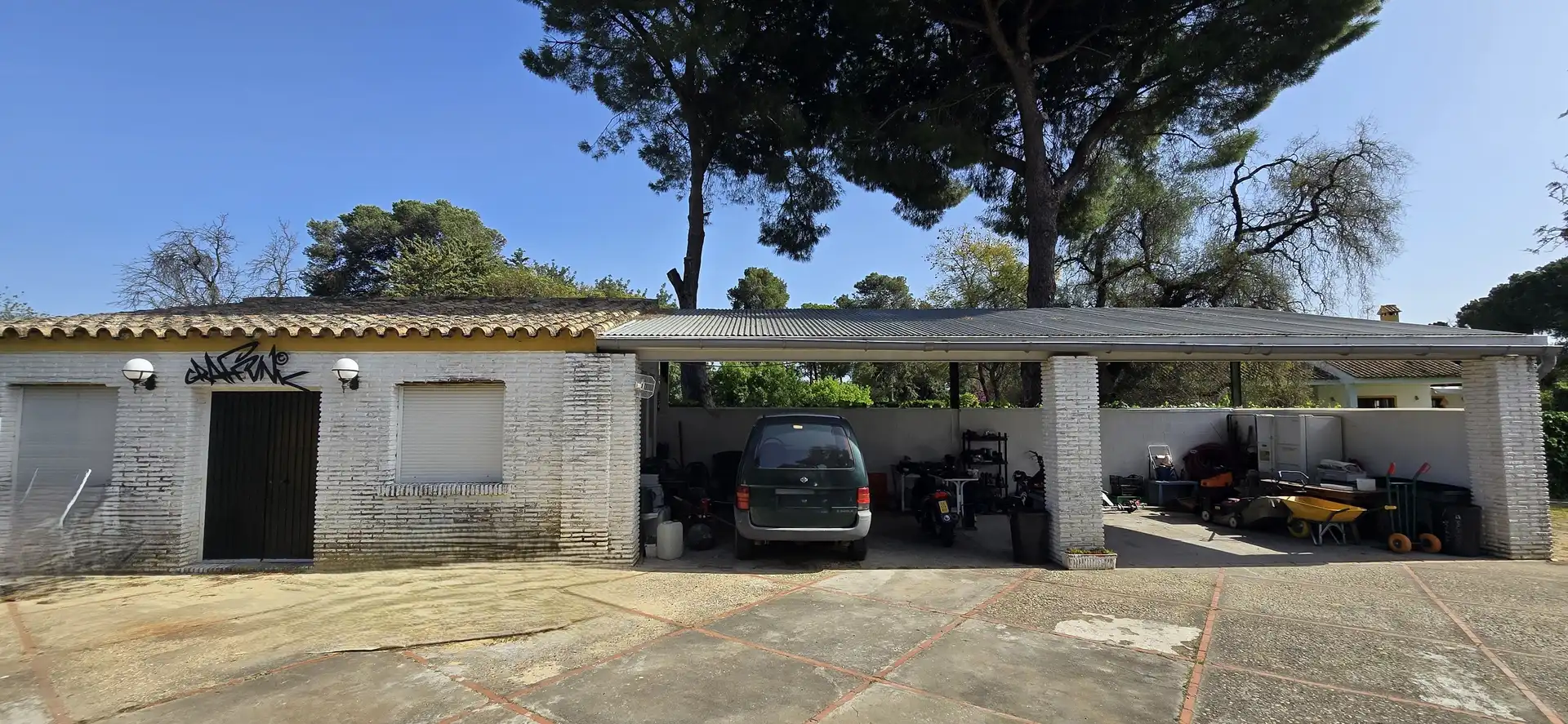 Parking of Houses for sale in Jerez de la Frontera  with Air Conditioner, Private garden and Terrace