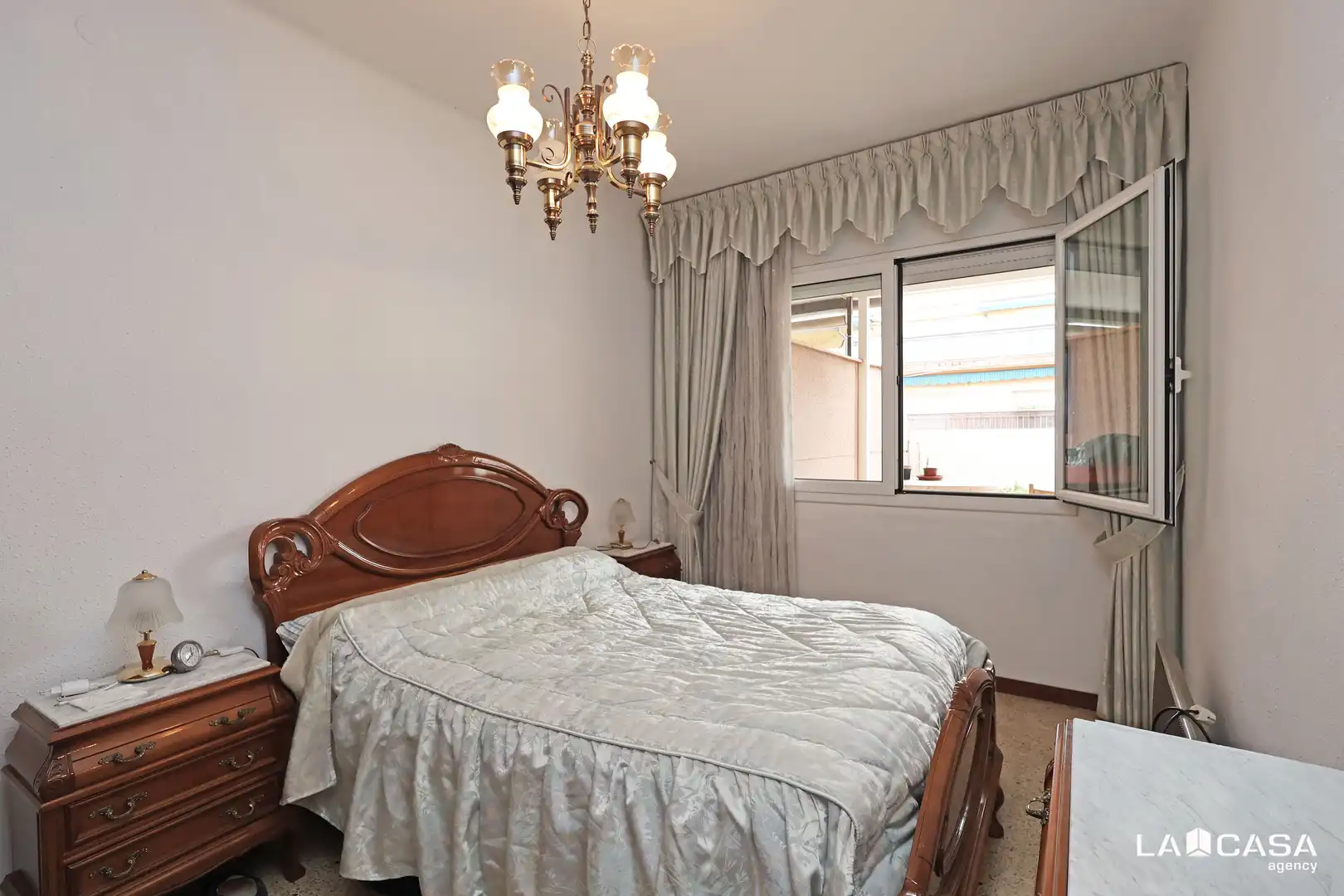 Attique avec ascenseur à vendre à Carrer de la Igualtat, imagen 7