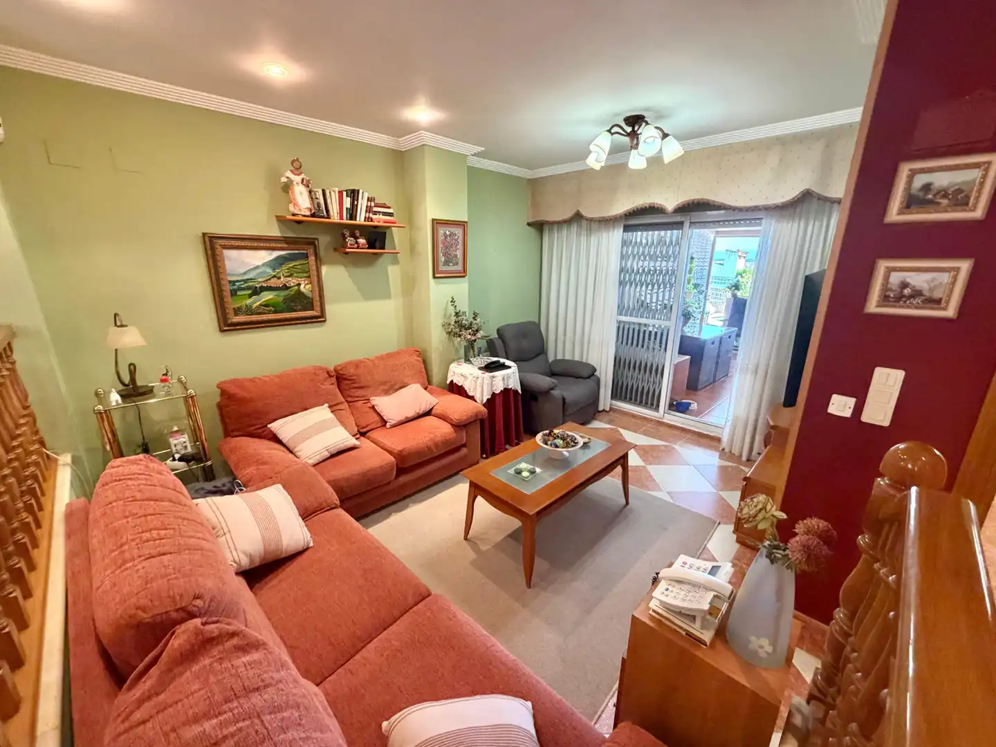 Living room of Houses for sale in Torrent  with Air Conditioner, Heating and Private garden