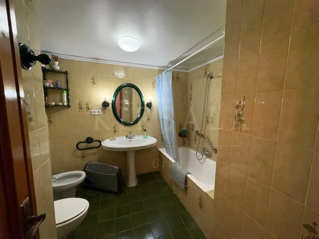 Baño de Piso en venta en Oliva pueblo