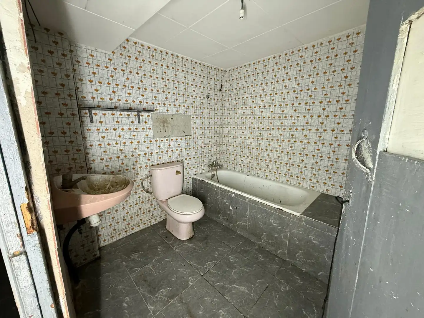 Baño de Casa adosada en venta en Golmés con Terraza y Trastero