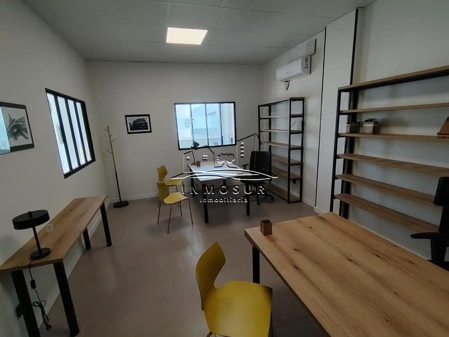 Oficina de alquiler en Lucena