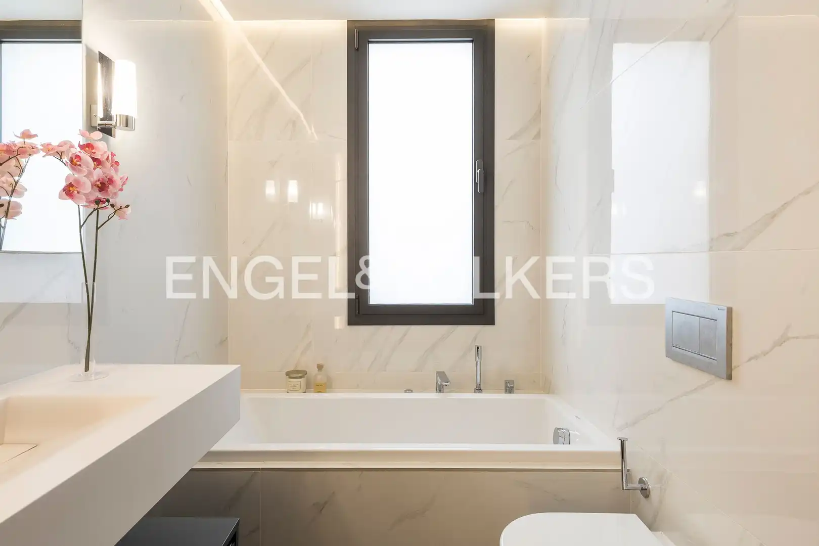 Piso con terraza en venta en Carrer d'Enric Granados, imagen 32