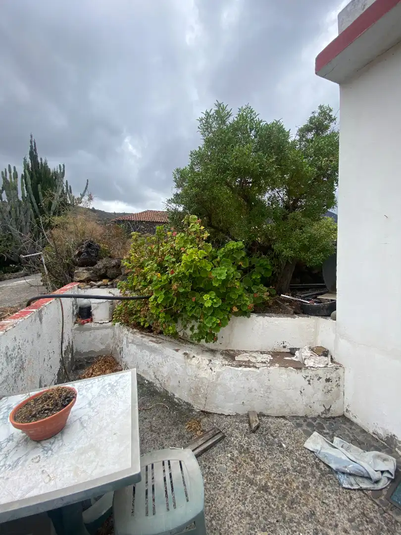 Finca rústica en venta en Los Llanos de Aridane con Jardín privado y Amueblado