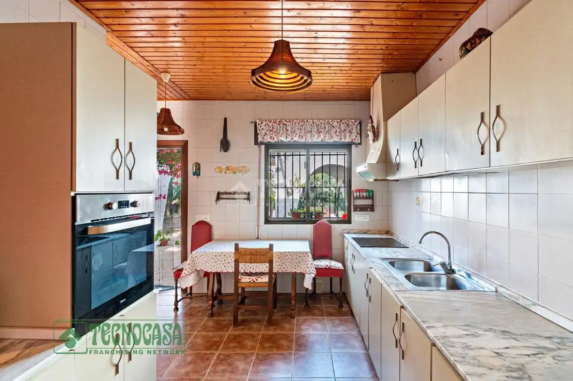Kitchen of Houses for sale in Roquetas de Mar