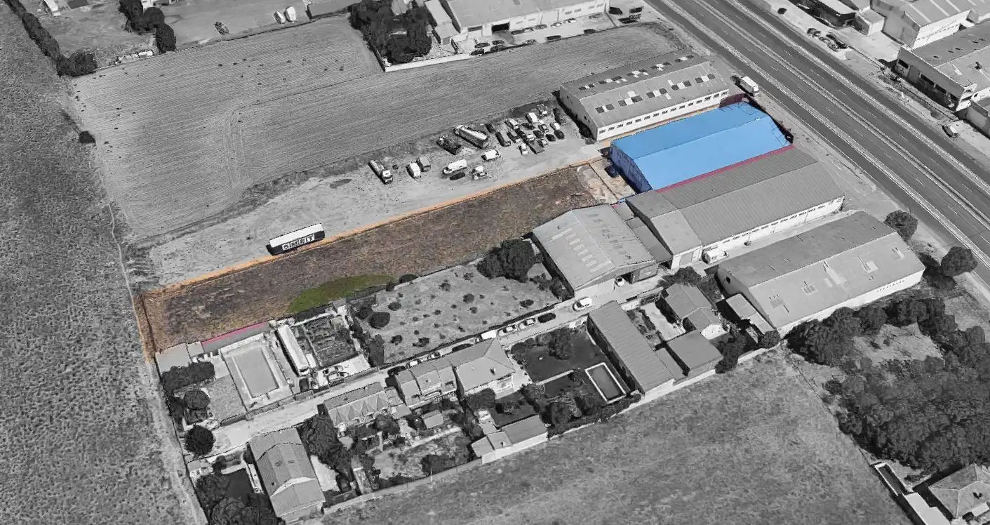 Vista exterior de Nave industrial en venta en Roales