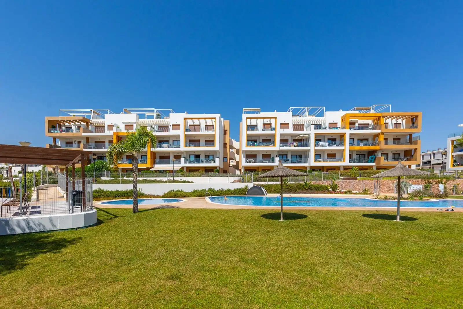 Apartament amb piscina en venda a Orihuela Costa, imagen 33