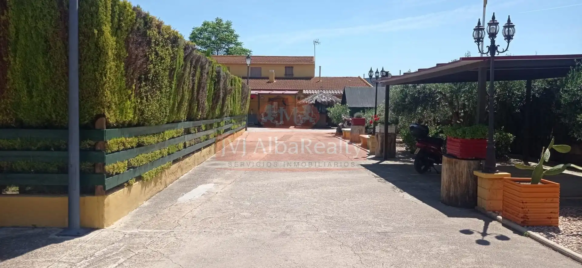 Vista exterior de Casa o chalet en venta en Albacete con Aire acondicionado, Jardín privado y Trastero