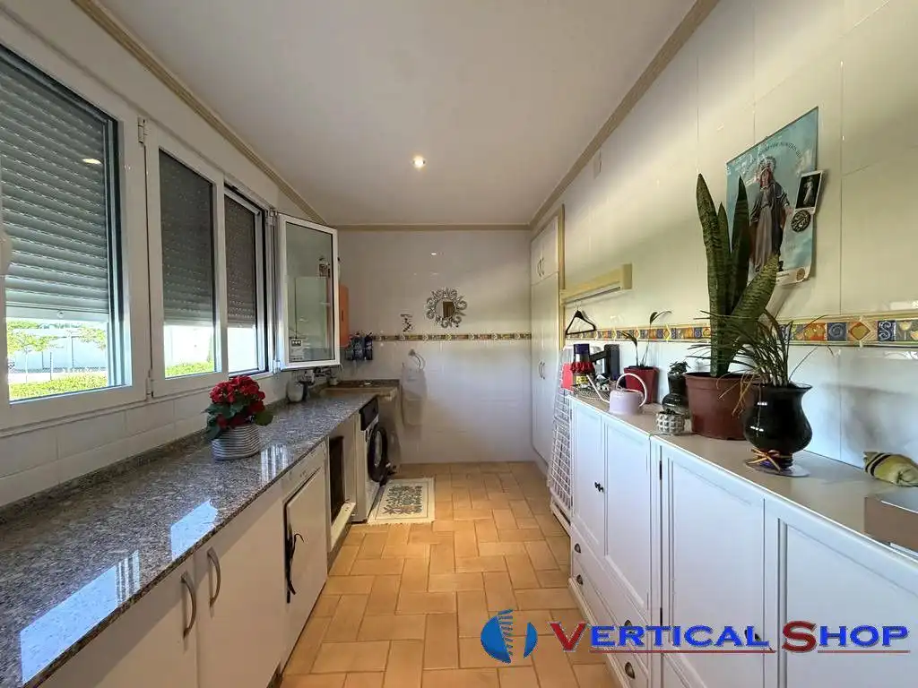 Cuina de Casa o xalet en venda en Yecla amb Aire condicionat i Calefacció