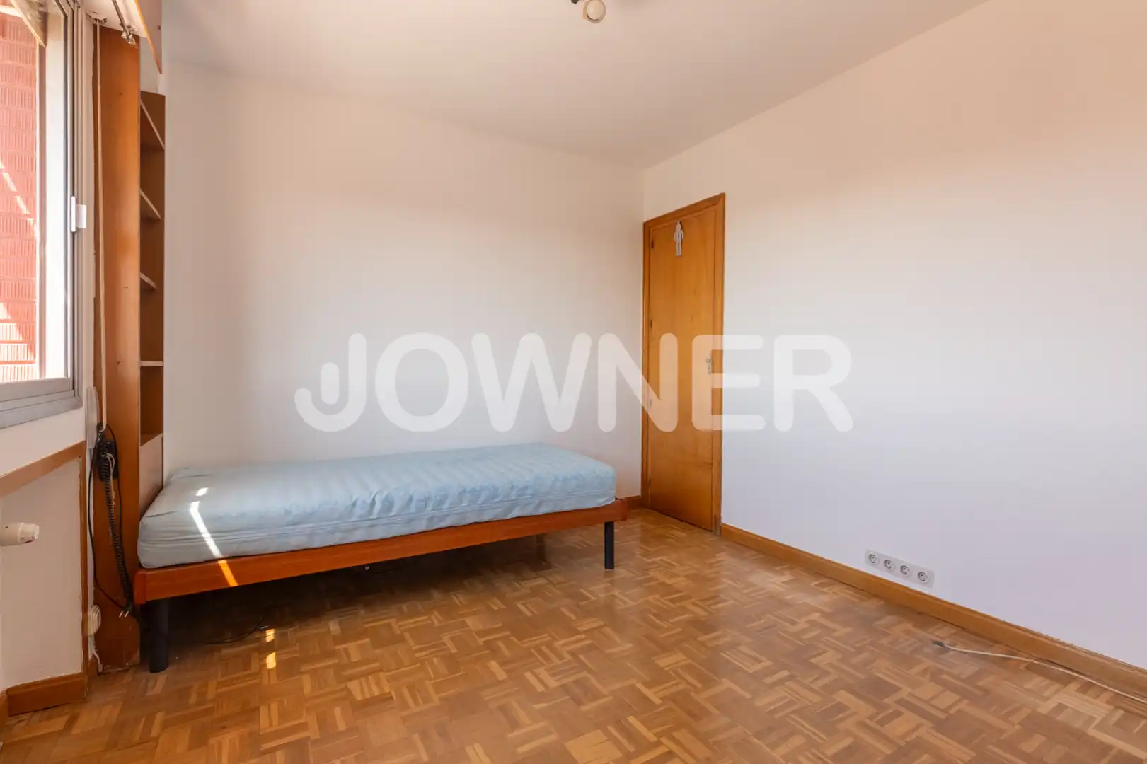 Bedroom of Flat for rent in Madrid  with Air Conditioner, Heating and Terrace