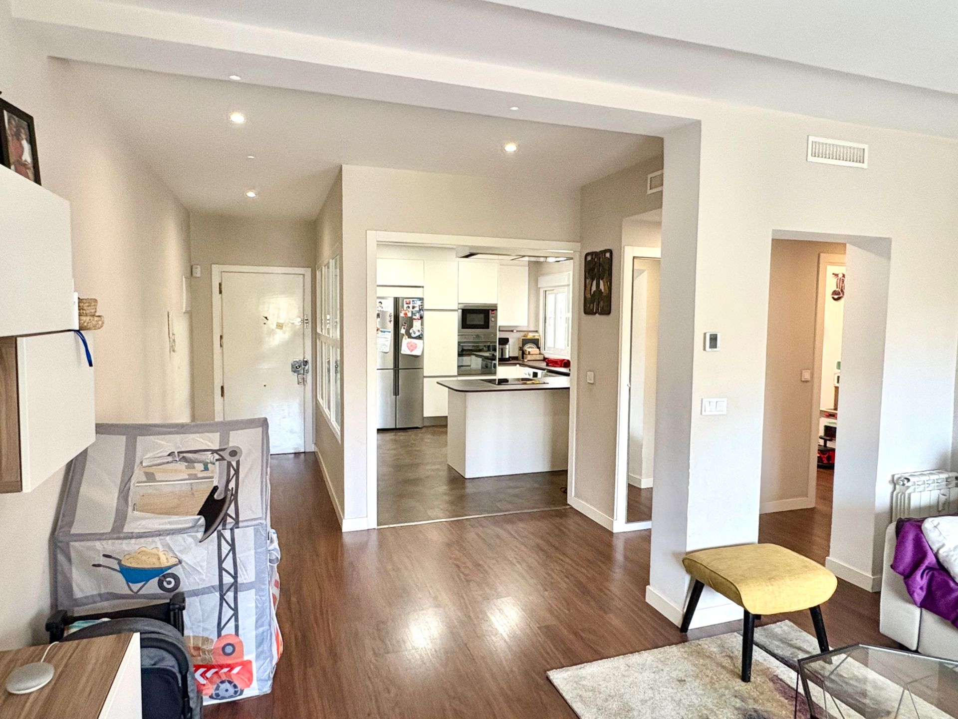 Kitchen of Flat for sale in  Madrid Capital  with Air Conditioner, Heating and Home automation