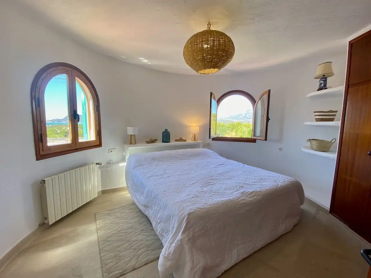 Dormitori de Casa o xalet en venda en Altea amb Calefacció, Jardí privat i Terrassa
