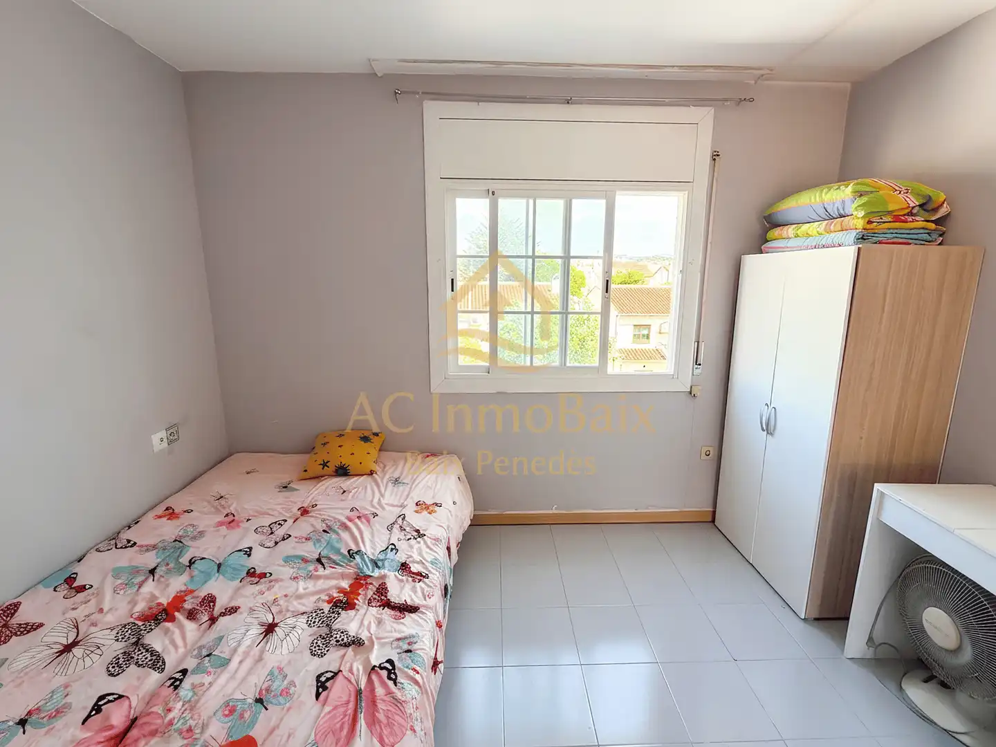 Dormitori de Casa adosada en venda en Cubelles amb Parquet i Terrassa