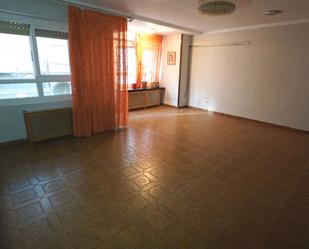Flat for sale in Ibi  with Air Conditioner, Heating and Balcony