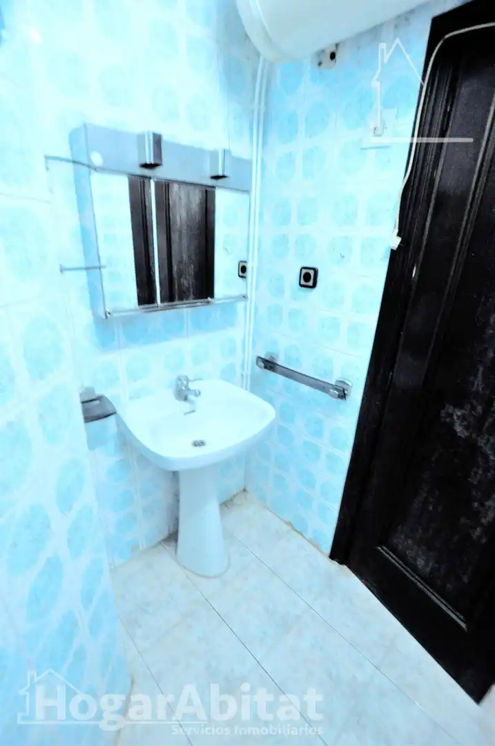Baño de Piso en venta en Valencia con Balcón
