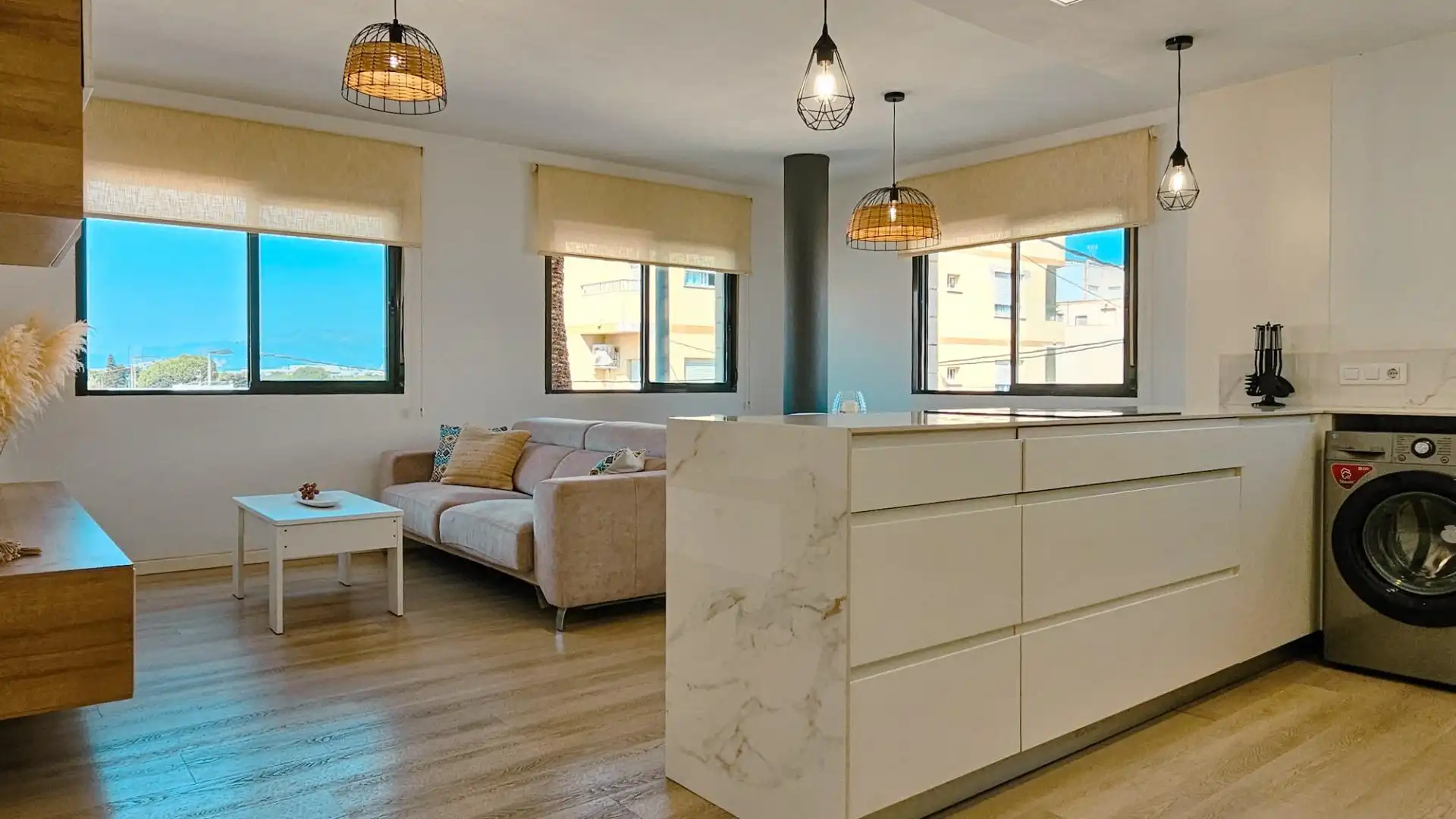 Living room of Flat for sale in Daimús  with Air Conditioner, Terrace and Furnished