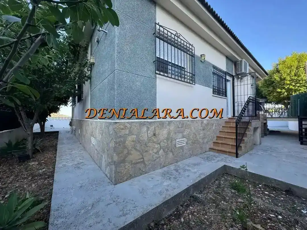 Exterior view of Houses for rent in Sagra  with Air Conditioner, Private garden and Terrace