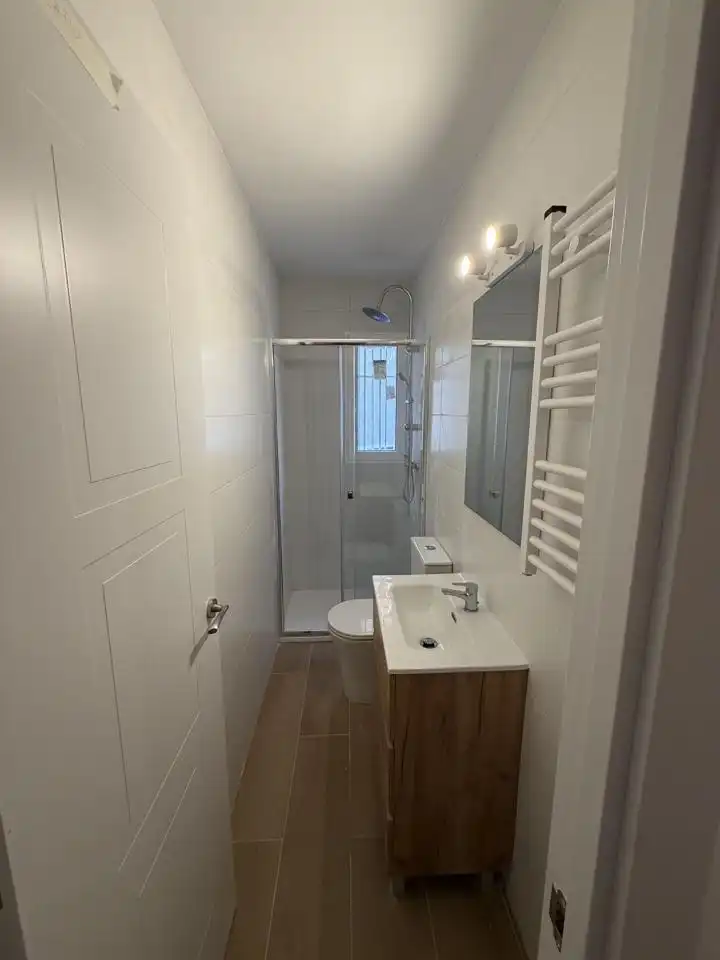 Baño de Planta baja en venta en Madrid con Calefacción