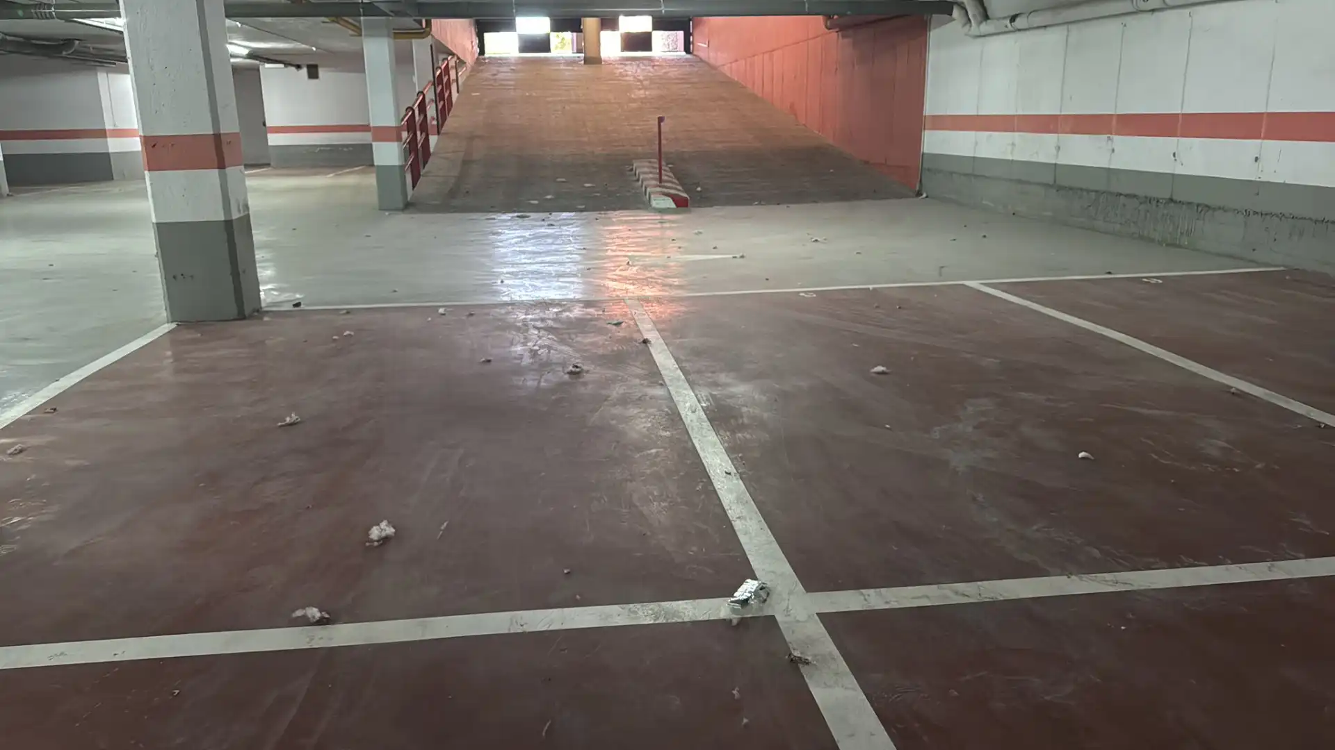 Parkplatz von Garage zum Verkauf in Burgos mit Alarm