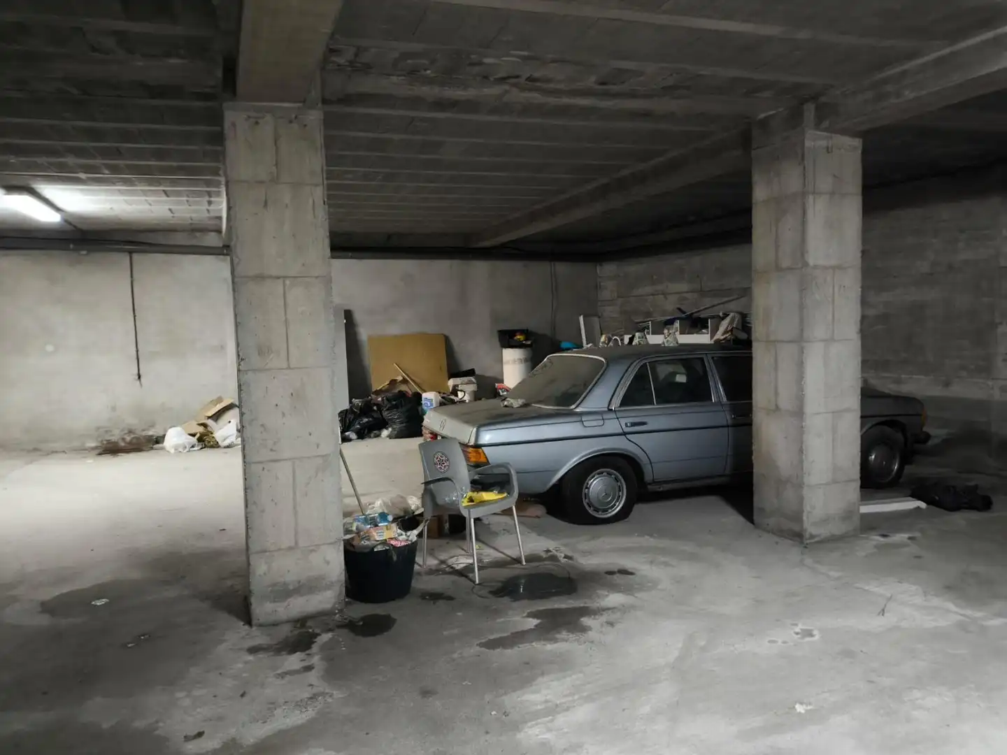 Aparcament de Casa o xalet en venda en Carballo amb Jardí privat i Terrassa