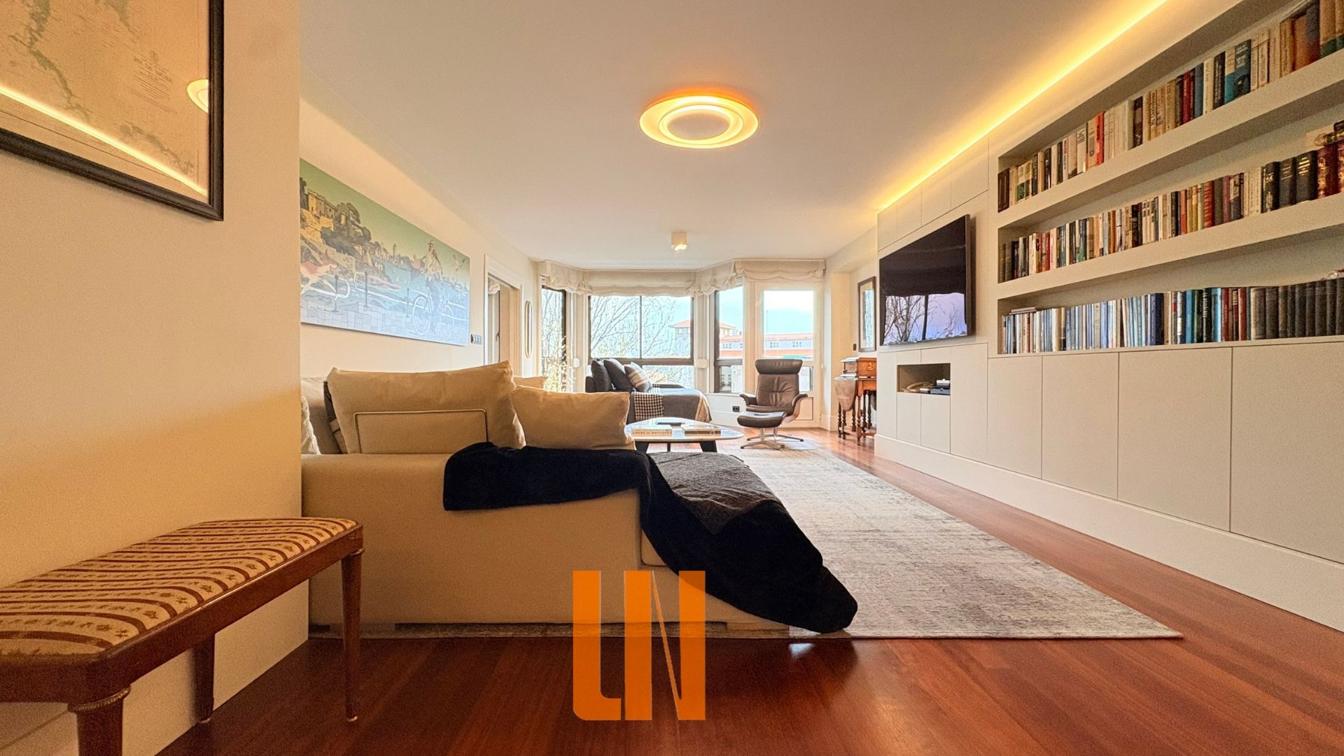 Sala d'estar de Pis en venda en A Coruña Capital  amb Calefacció, Forn i Rentadora