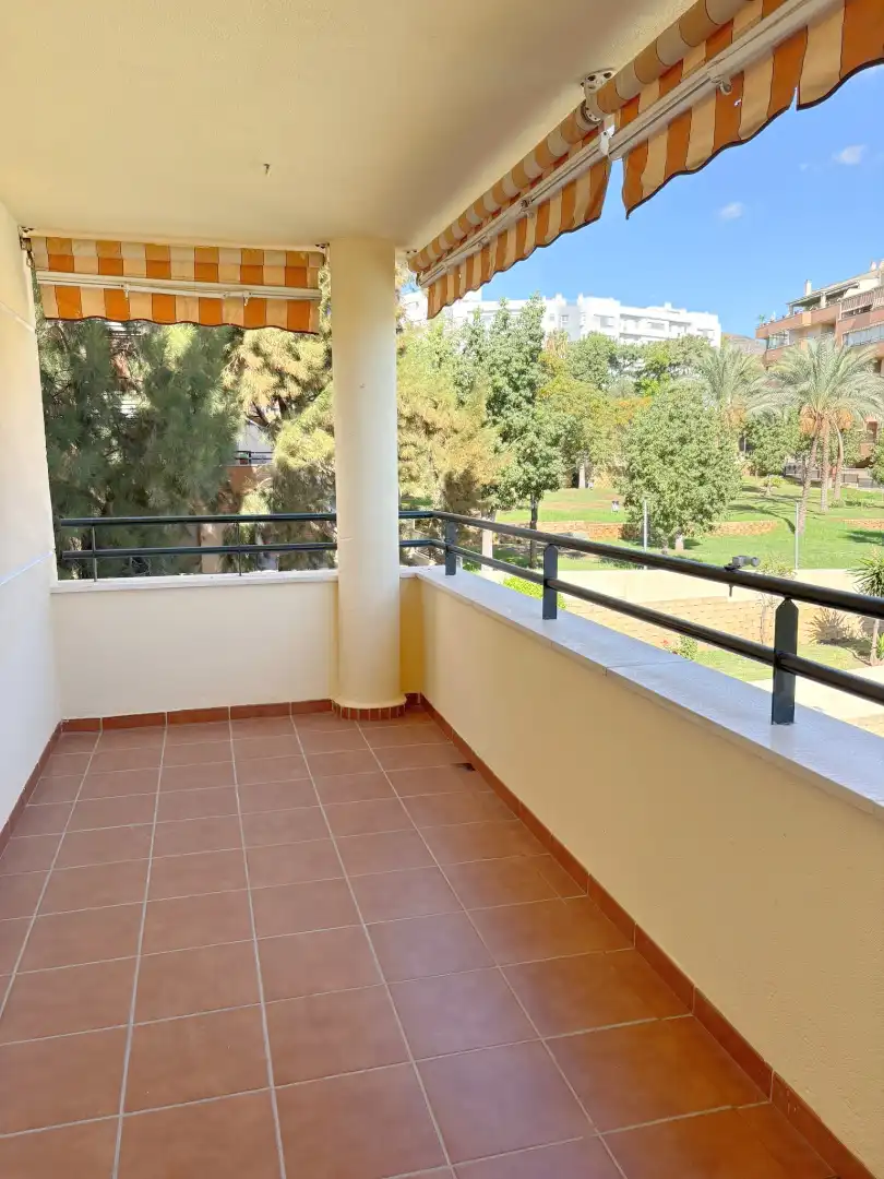 Flat for sale in Calle Andres Segovia, El Pinillo