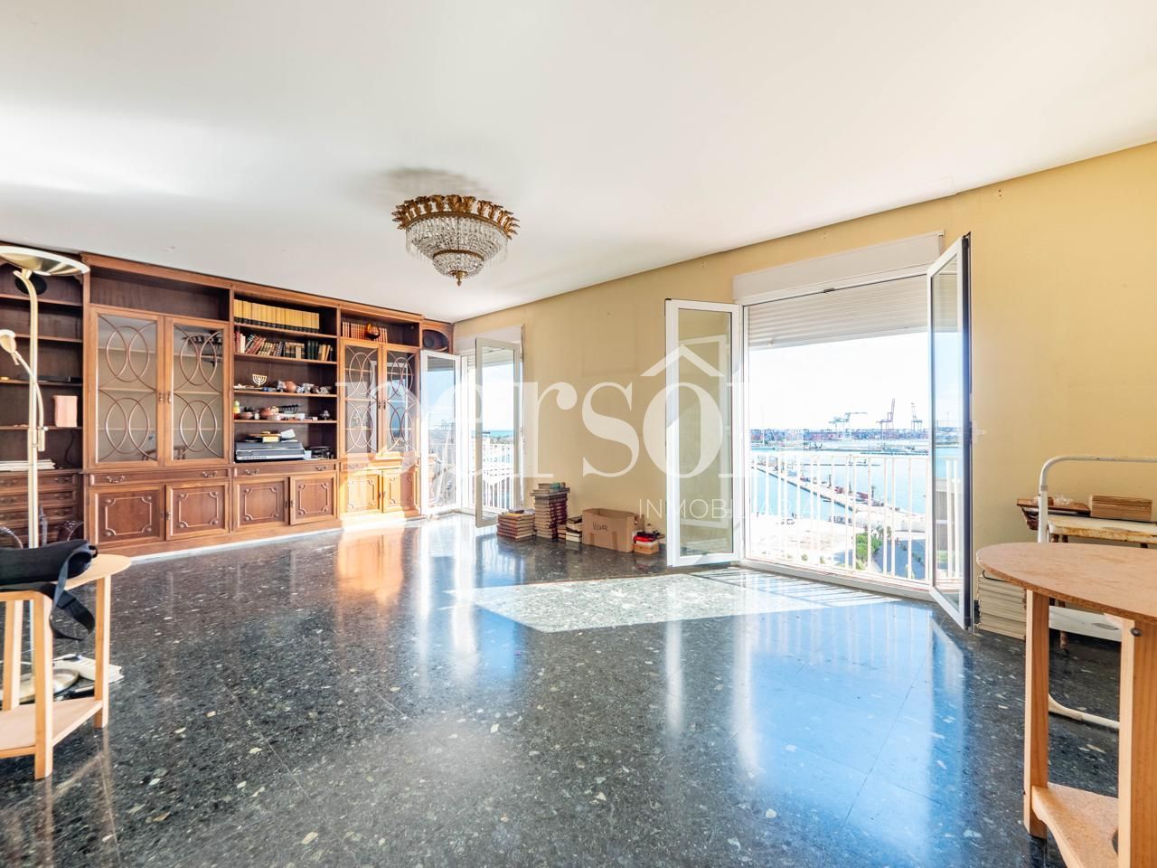 Sala d'estar de Dúplex en venda en  Valencia Capital amb Aire condicionat i Balcó