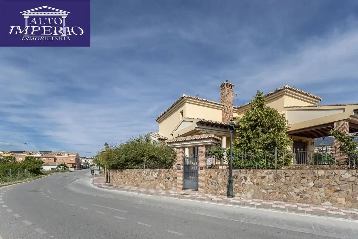 Casa con giardino in vendita a Calle MARIANA PINEDA, imagen 54