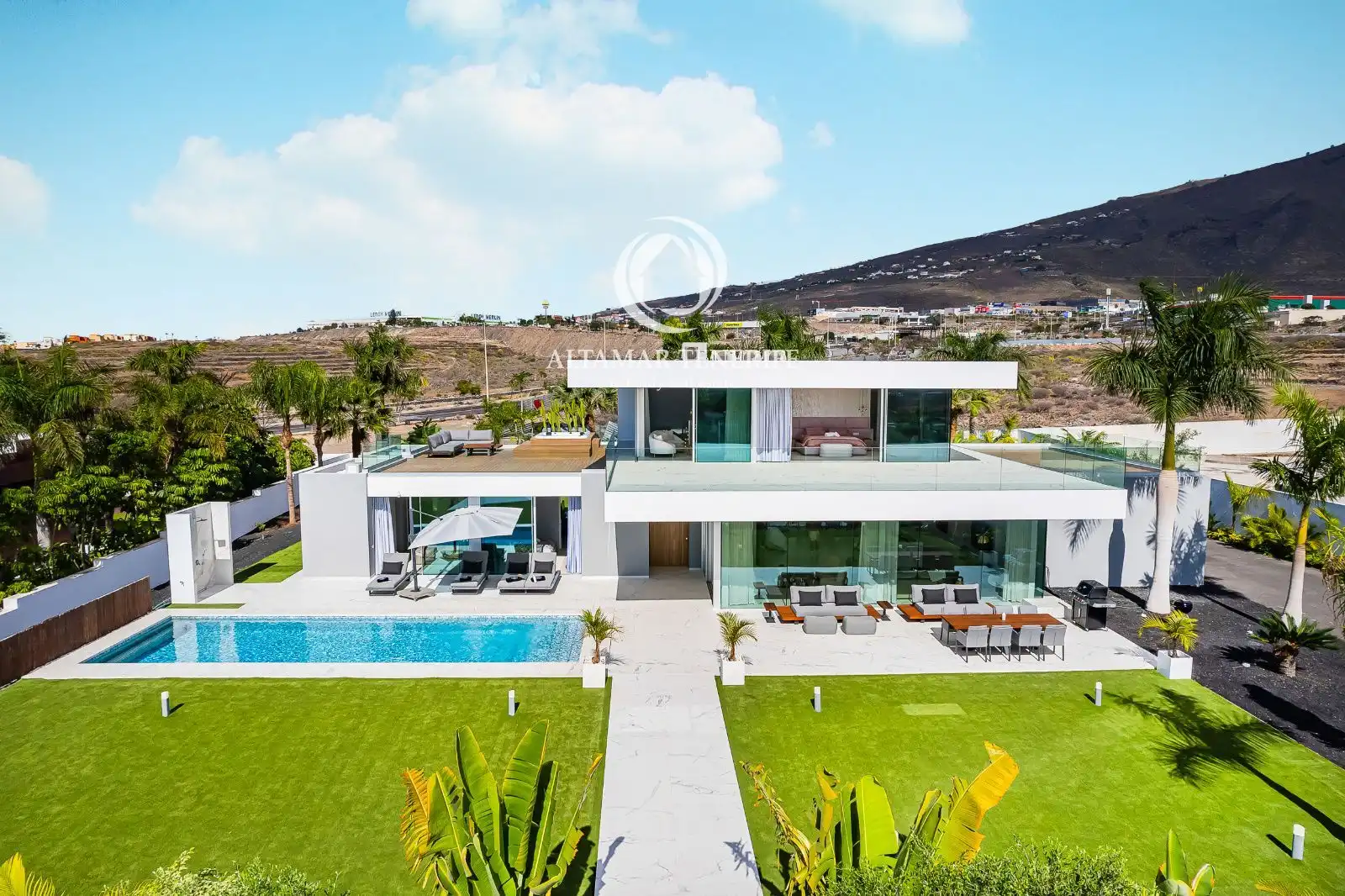 Vista exterior de Casa o xalet en venda en Costa Adeje