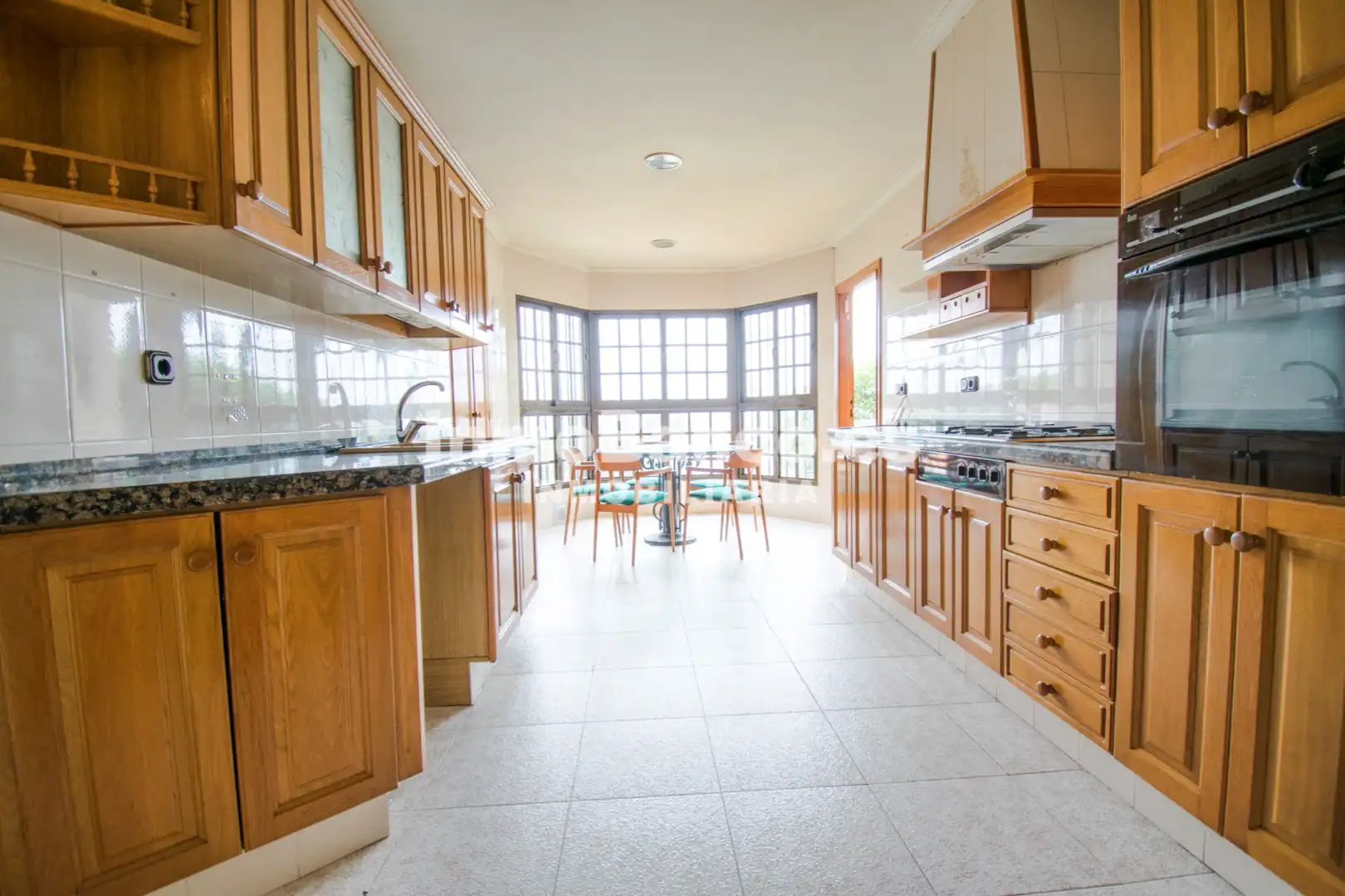 Cocina de Casa o chalet en venta en Chiva con Aire acondicionado, Calefacción y Jardín privado