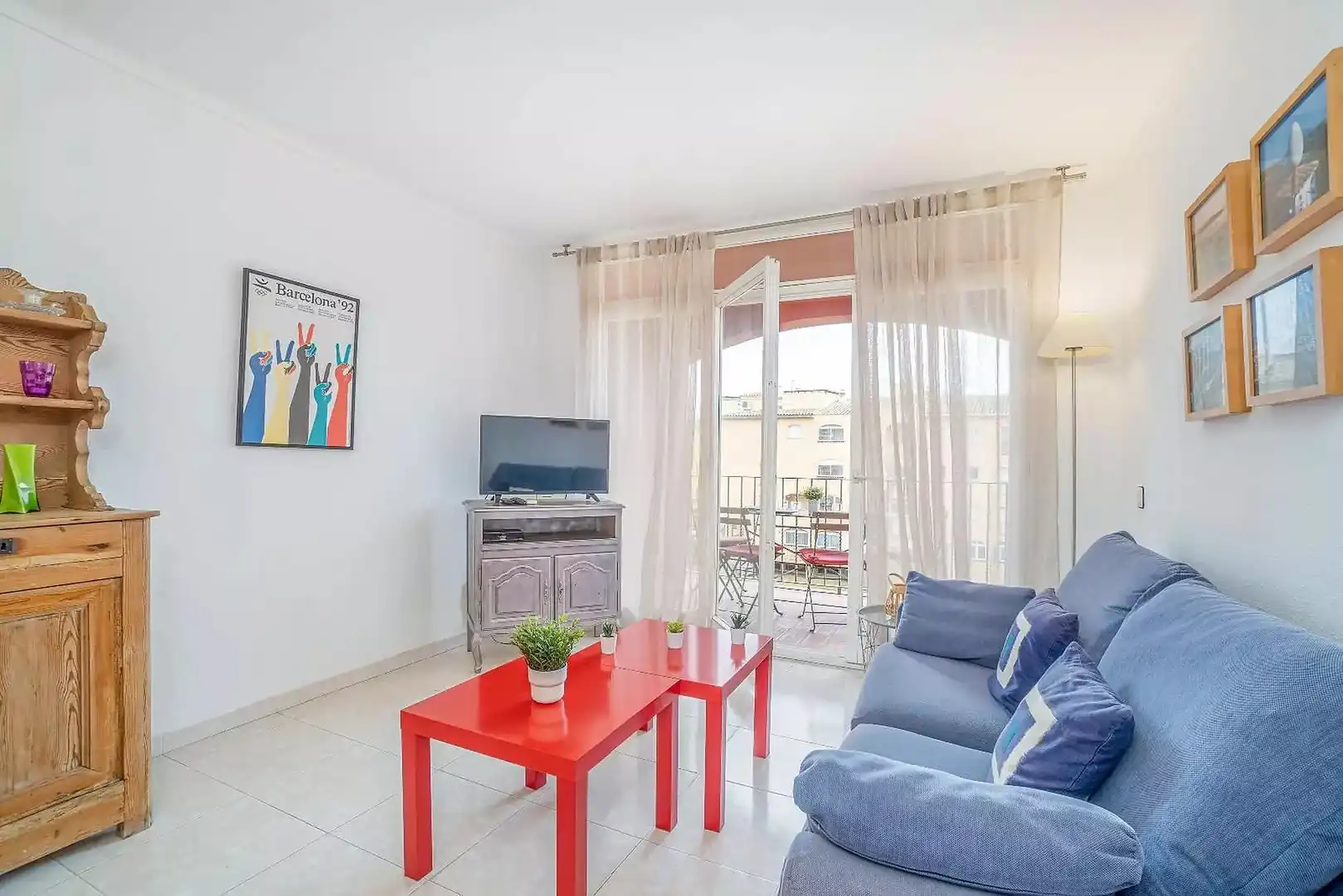 Flat for sale in de la Lluna, imagen 3
