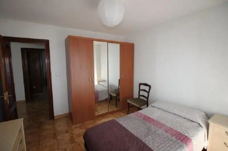 Dormitori de Àtic de lloguer en Santander amb Calefacció, Jardí privat i Parquet