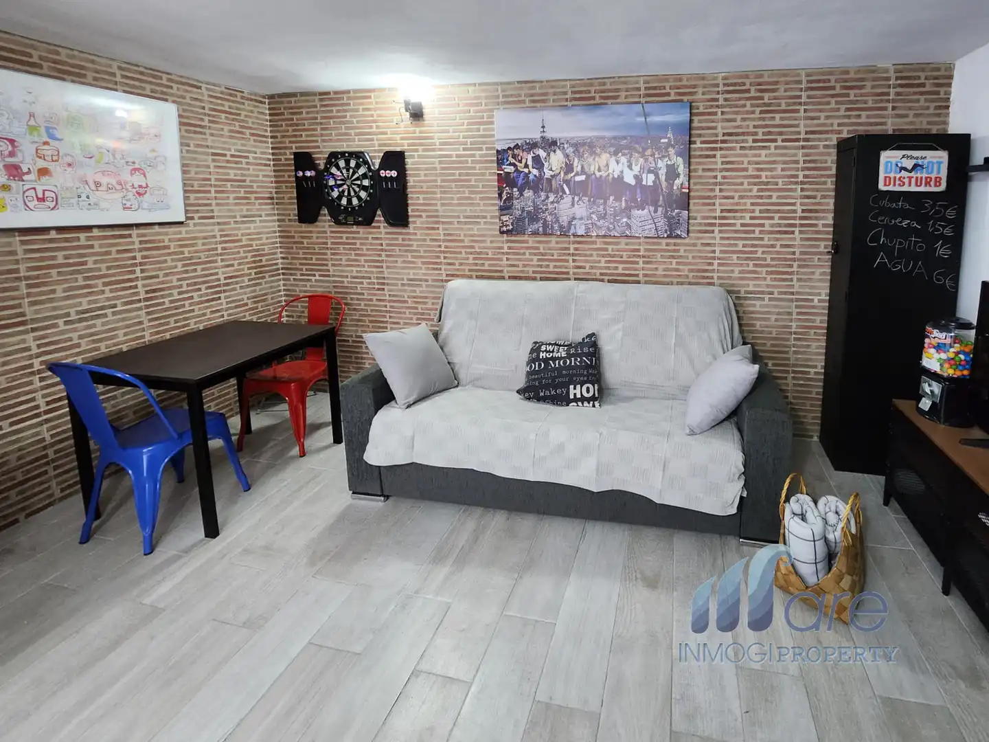Sala de estar de Dúplex en venta en Almuñécar con Terraza y Amueblado