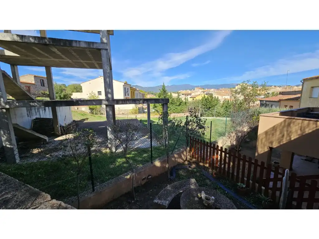Garten von Residential zum Verkauf in Capmany