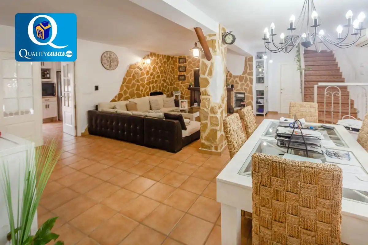 Cocina de Casa o chalet en venta en Mutxamel con Aire acondicionado, Calefacción y Terraza