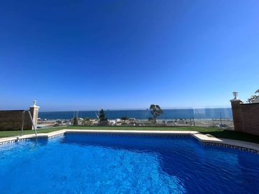Casa con piscina in vendita a El Peñoncillo