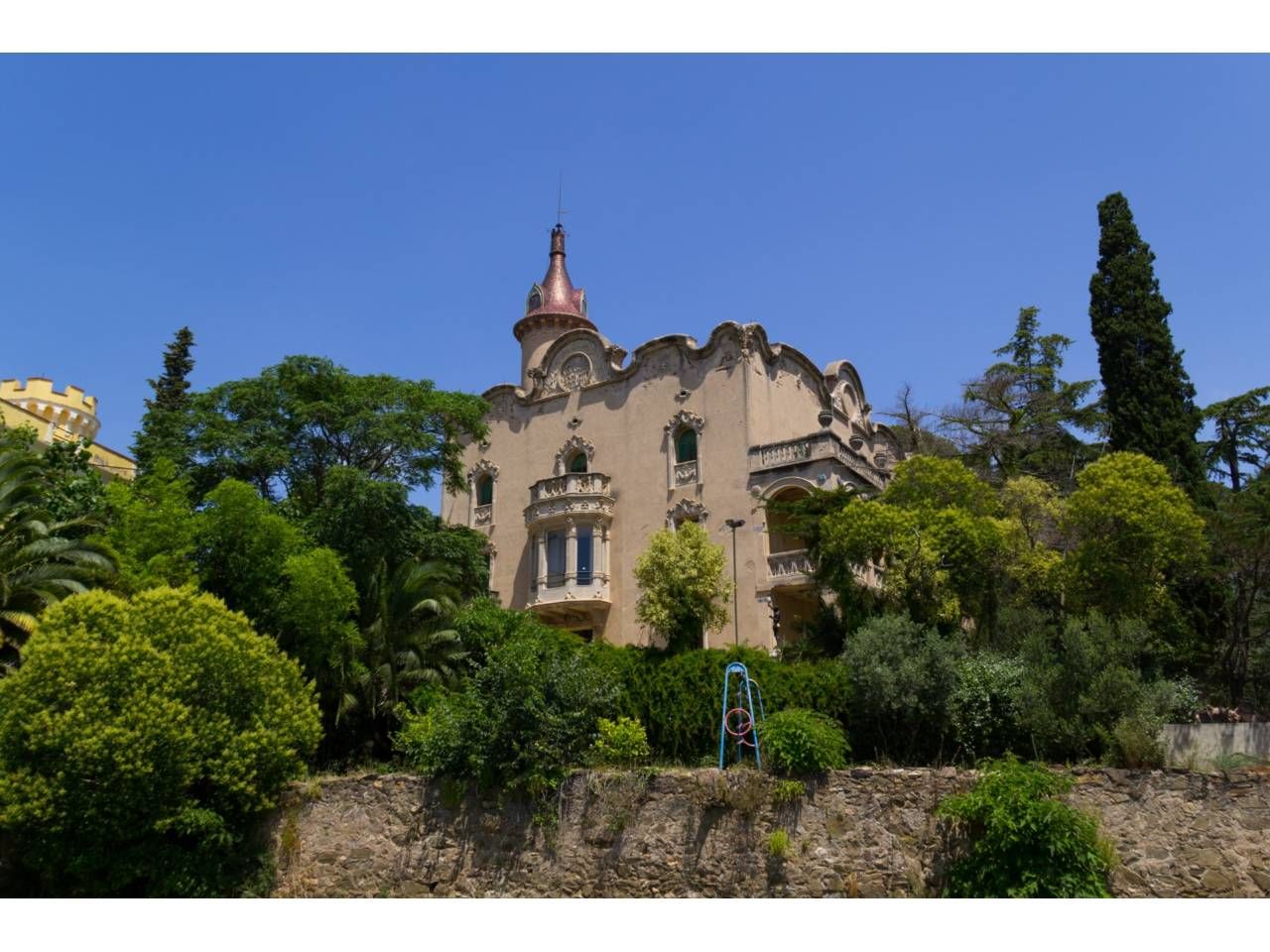 Außenansicht von Country house zum verkauf in L'Albiol