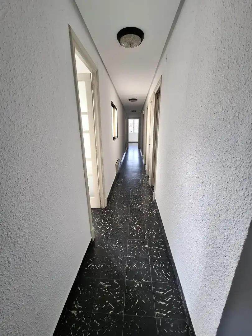 Büro zur Miete in Gran Vía de Ramón y Cajal, Arrancapins