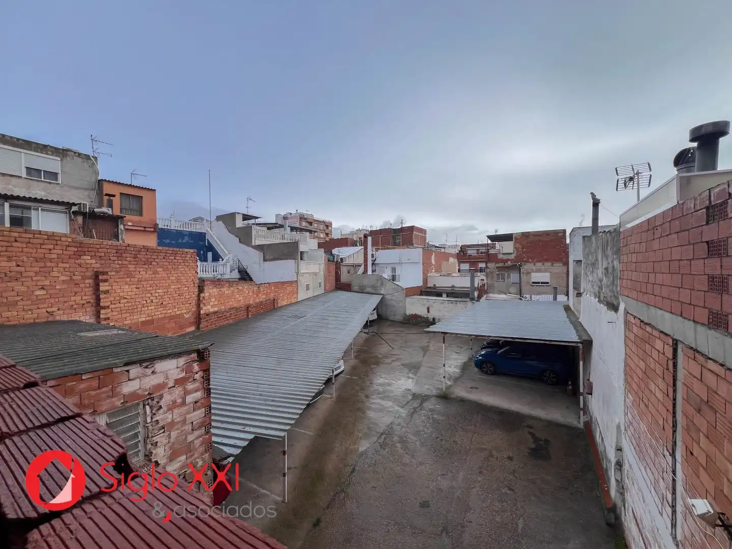 Aparcament de Edifici en venda en La Vall d'Uixó