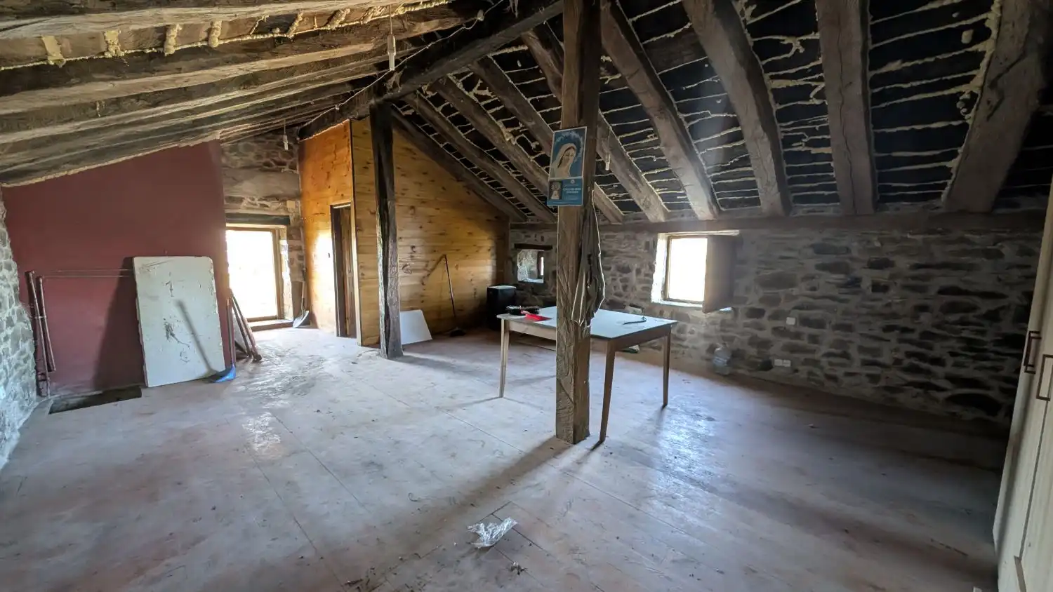 Landhaus zum Verkauf in VEGALOSVAOS 2127
