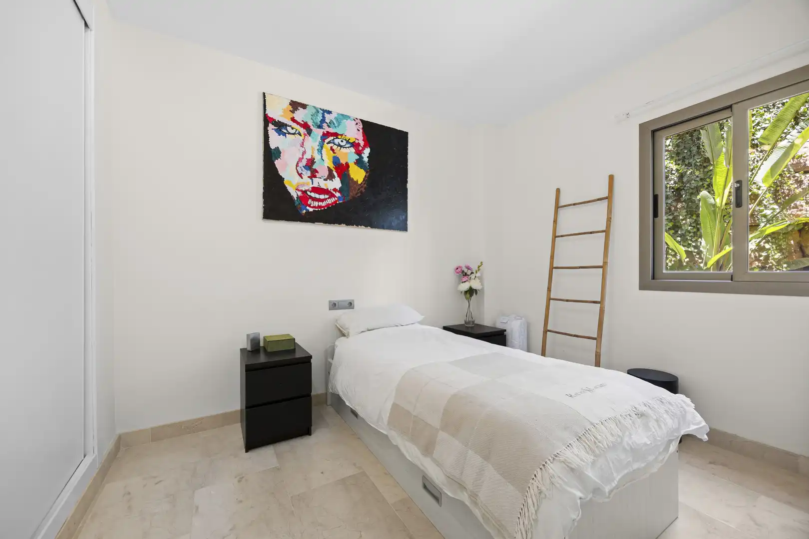 Apartament amb piscina en venda a Benahavís pueblo, imagen 17