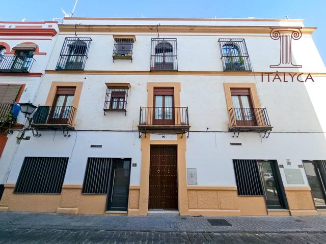 Piso en Venta en Calle San VIcente, 90 en San Lorenzo