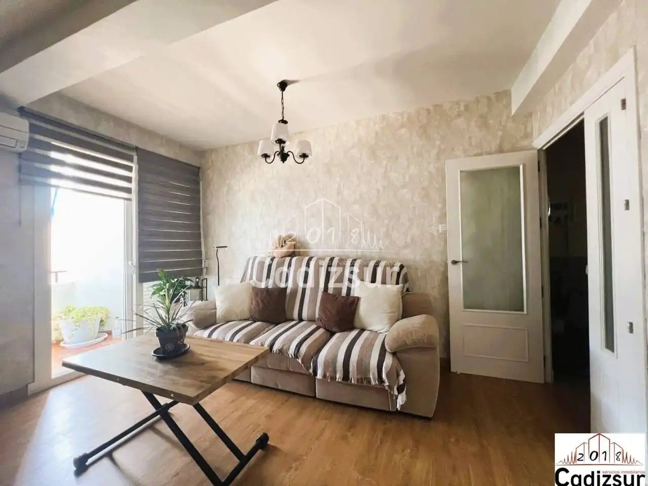 Living room of Flat for sale in San Fernando  with Air Conditioner, Parquet flooring and Terrace