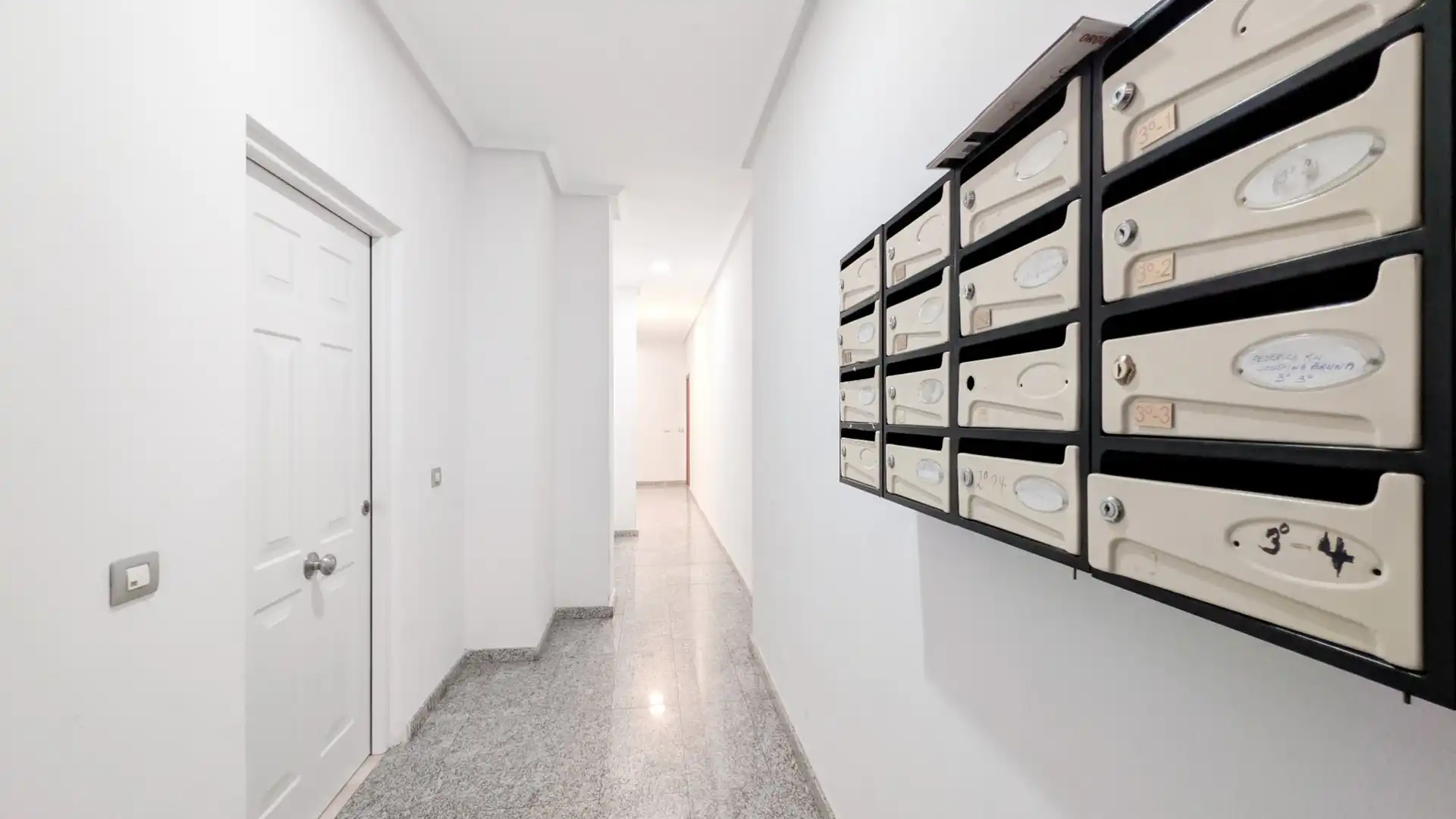 Apartamento en venta en Torrevieja con Aire acondicionado, Terraza y Amueblado