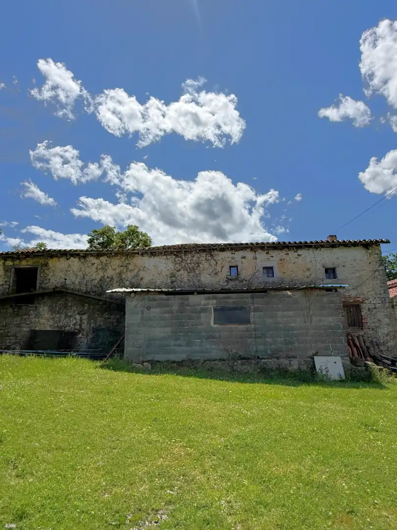 Exterior view of Houses for sale in San Felices de Buelna  with Private garden, Terrace and Storage room