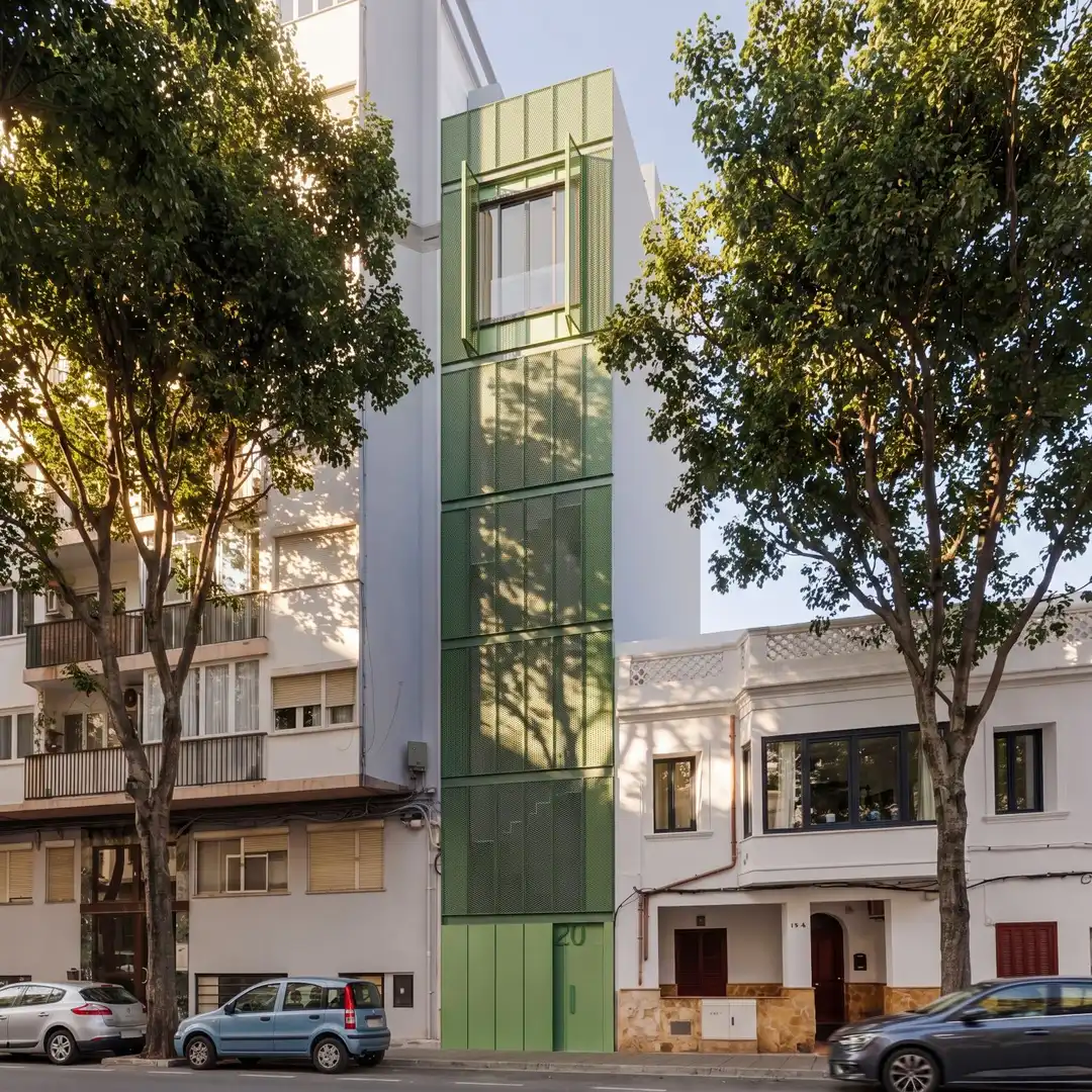 Dúplex amb terrassa en venda a BARTOMEU ROSELLO PORCEL 20